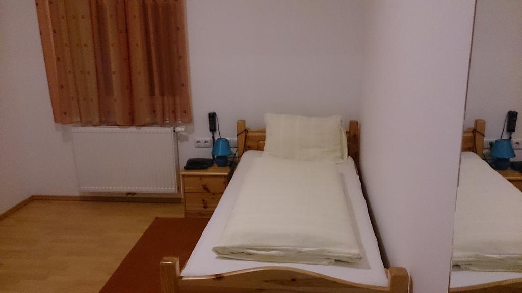Gasthof Zum Goldenen Pflug Amstetten Quarto foto